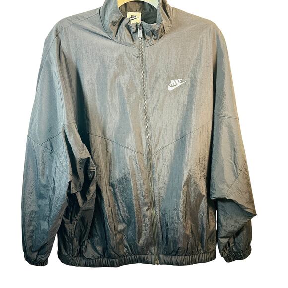 Nike SE Windrunner Women's Woven Jacket DM6185-010 Black Size Large - Picture 1 of 9